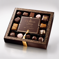 Boîtes d'emballage personnalisées réutilisables en acrylique transparent pour chocolat, matériaux recyclés, doublure en papier couché et éponge, gaufrage effet délavé