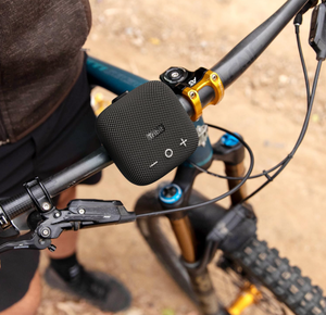 Enceinte Bluetooth Tribit Stormbox Micro 2 10W, basses profondes, IP67, sangle intégrée, 12 heures d'autonomie avec charge d'urgence pour téléphone - Product Image 2