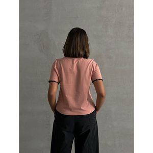 T-shirts pour femmes Topshow en tissu rose poudré à points de chenille - Produit en gros - Product Image 1