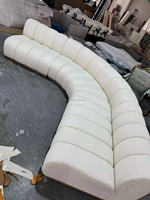 Canapé de salon confortable de style moderne, canapé modulaire blanc à boucle, rembourrage en peau de mouton, canapé sectionnel en L Sherpa