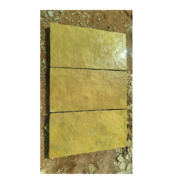 สีเหลือง