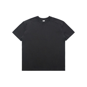 T-shirt da Uomo di Alta Qualità in 100% Cotone Pima a Fibra Lunga, Maniche Corte, Tinta Unita con Design sulla Spalla Destra - Product Image 3