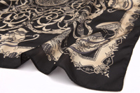 Écharpe carrée en twill de soie de mûrier 90x90cm 16mm, motifs personnalisés de luxe, et bandana en soie noire pour femmes avec logo