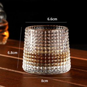 แก้วทรงเหลี่ยม/ทรงกลม ก้นหนา สำหรับใส่เหล้าวิสกี้ แก้วคลายเครียด หมุนได้ แก้วค็อกเทลบาร์ - Product Image 4