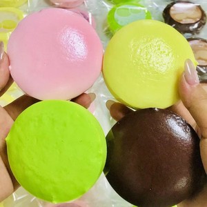 Juguete Antiestrés de Pan de Estilo Japonés Kawaii, Juguetes Blandos de Mochi para Adultos y Niños Unisex - Product Image 2