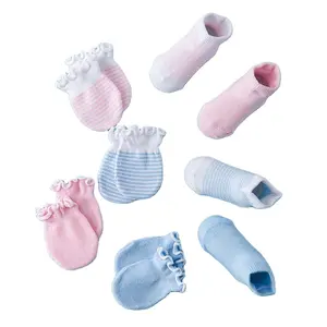 4 Paar Schutz Gesicht Mesh Baumwoll socken Set Streifen Neugeborenen Hut Handschuhe und Socken Set