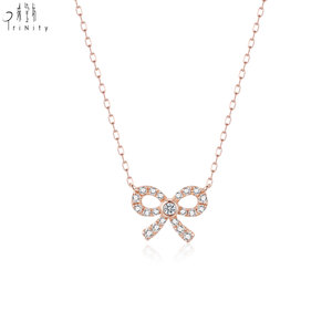 สร้อยคอทองคำแท้ 18K ดีไซน์โบว์เก๋ ทันสมัย ประดับเพชรแท้ธรรมชาติ สวยงาม เหมาะสำหรับสาวๆ - Product Image 3