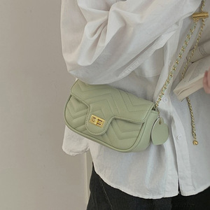 <span class=keywords><strong>Sac</strong></span> carré petit format pour femme, motif losanges verts frais, avec chaîne, doublure en polyester et bandoulière unique – Collection été 2026 - Product Image 3