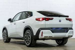 <span class=keywords><strong>BMW</strong></span> <span class=keywords><strong>X2</strong></span> <span class=keywords><strong>sDrive18d</strong></span> SUV 2024 Usado en Perfectas Condiciones, Listo para Enviar - Product Image 2