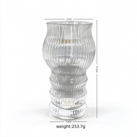 Verres à bière artisanale côtelés épaissis personnalisés en gros, verres IPA à cannelures verticales en forme de tulipe pour bar, pub, maison, fête, vaisselle de bar