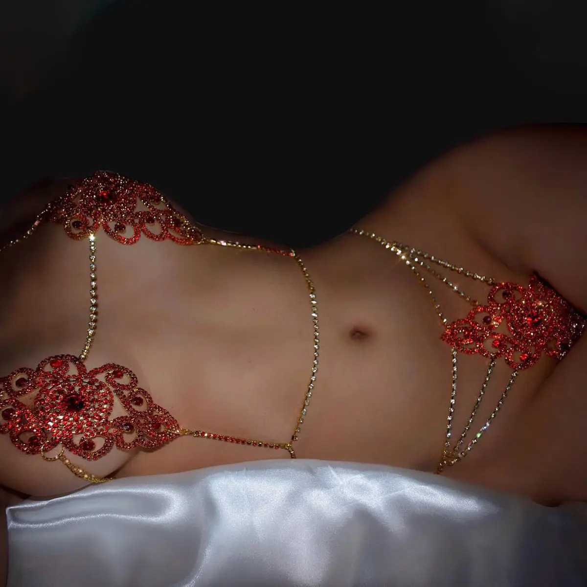 Cadena Mujeres fino estupendo ropa interior atractiva de la hora de dormir Oro Borgoña lencería de malla transparente 