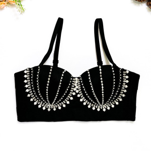 Reggiseno Sexy con Catena di Perle, Lingerie di Alta Qualità con Coppe Imbottite e Design Esterno a Reggiseno - Product Image 4