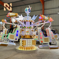 Manèges de parc d'attractions Nova Rides B-SR à vendre : Manège Super Robot Bouncing Flyer pour 12 personnes, Manège de saut et de rebondissement