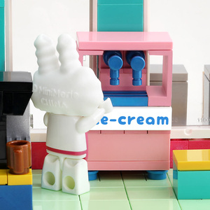 Tienda de Conveniencia BUNNI KONBINY, Bloques de Construcción de Mini Tienda con Temática de Conejitos, Juguete de Escena Diaria para Niños - Product Image 6