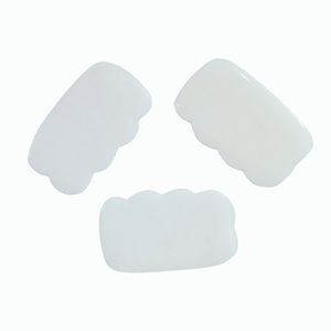 Masseur facial en forme de vague, outil de grattage en jade blanc pour le visage - Product Image 2