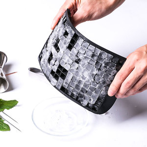 Bandeja para cubitos de hielo de grado alimenticio, molde cuadrado pequeño para cocina, 160 cavidades - Product Image 1