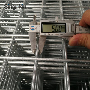 Ferramenta per Recinzione a Pannelli Zincati per Bestiame in Rete Elettrosaldata di Ferro con Telaio per Pannelli di Recinzione Temporanea - Product Image 4