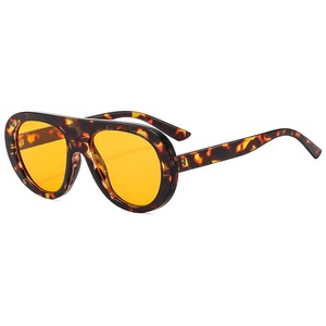 Lunettes <span class=keywords><strong>de</strong></span> soleil QSKY unisexes UV400, protection solaire, monture ovale, lunettes <span class=keywords><strong>de</strong></span> soleil tendance 2025, lunettes <span class=keywords><strong>de</strong></span> soleil personnalisées pour femme - Product Image 3