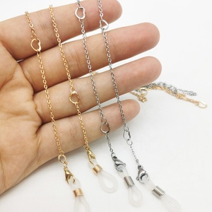 Commercio all'ingrosso <span class=keywords><strong>catena</strong></span> in acciaio inox collana in acciaio Al Titanio a forma di cuore <span class=keywords><strong>catena</strong></span> di <span class=keywords><strong>occhiali</strong></span> <span class=keywords><strong>occhiali</strong></span> da sole <span class=keywords><strong>occhiali</strong></span> strap <span class=keywords><strong>occhiali</strong></span> <span class=keywords><strong>catena</strong></span> - Product Image 3