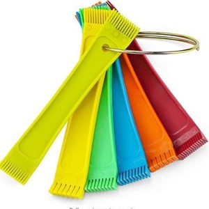 Juego de cepillos de limpieza para coche Yunbei, peine de púas de colores de 8-20 púas por pulgada, material ABS para limpieza de unidades exteriores de aire acondicionado y radiadores - Product Image 4