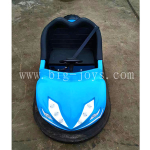 <span class=keywords><strong>Voitures</strong></span> tamponneuses électriques pour enfants Amusant intérieur/extérieur en plastique et fibre de verre Aire de jeux Parc d'attractions Autos tamponneuses pour les <span class=keywords><strong>occasions</strong></span> publiques - Product Image 4