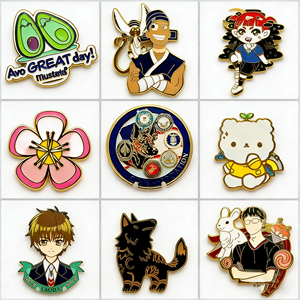 カスタムデザイン 金属工芸品 金メッキ 衣料用ハット メタル ソフト・ハード クリスマスエナメルピン カスタムラペルエナメルピン ブローチ - Product Image 2