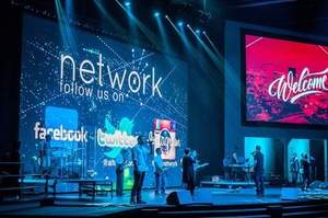 Chất lượng cao p2.9 LED cho thuê Bảng điều chỉnh Led cho thuê màn hình cho quảng cáo trong nhà triển lãm thương mại hiển thị video tường hiển thị cho phòng triển lãm - Product Image 4