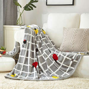 En gros Manta Cloud Vison Raschel Moelleux Flanelle Couverture Polaire - Product Image 2