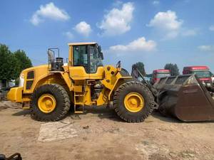 รถตักล้อยาง Volvo 180G มือสอง ขนาด 5 ตัน พร้อมเครื่องยนต์สำหรับงานหนัก เหมาะสำหรับงานเหมืองและงานในลานก่อสร้าง มีขาย - Product Image 2