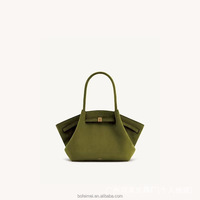 Expédition rapide, sacs à bandoulière pour femmes en faux daim de qualité supérieure, très vendus, pour les plateformes de commerce électronique, pour la revente et le dropshipping