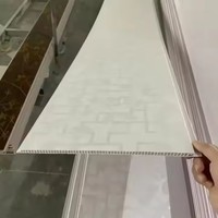Prix le plus bas Marbre Verrouillage Faux Plafond Conception Coloré Intérieur Pvc Panneau Mural