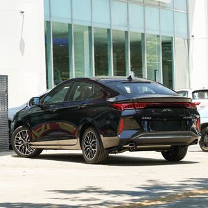 JAC <span class=keywords><strong>A5</strong></span> PLUS Écran tactile LCD 10,4 pouces Sièges en tissu Turbo automatique R17 Conduite à gauche Hayon Traction avant <span class=keywords><strong>Essence</strong></span> Voitures d'<span class=keywords><strong>occasion</strong></span> - Product Image 3