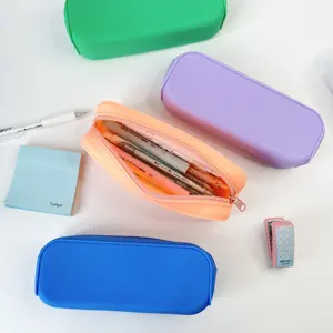 Wholesale Portable Waterproof Toiletry Bag Silicone Rubber Pencil Cases Colorful Silica Gel Storage Pouch Women Wallet Bag
