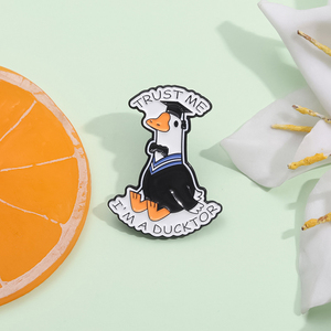 All'ingrosso, fidati <span class=keywords><strong>di</strong></span> Me, sono un Dogtor, spille smaltate con paperine in smalto Creative Cartoon Animal Doctor spille - Product Image 2