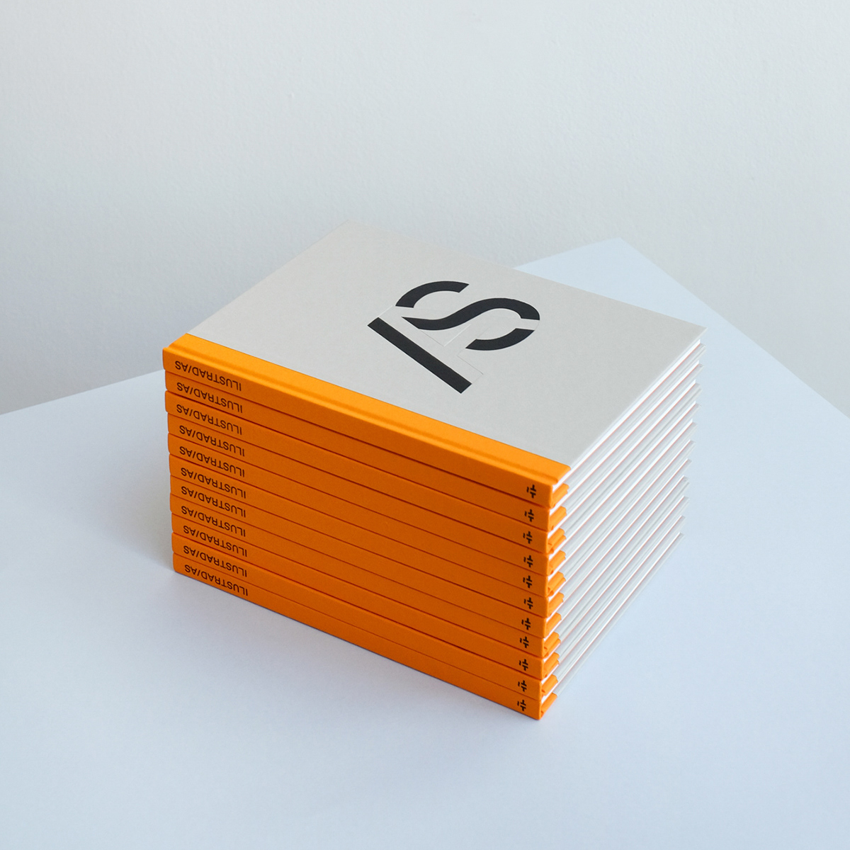 High Quality Custom Coloring Hardcover Book Wholesale Price Printed Cardboard Kraft Paper Offset Paper Paper Paperboard Printing