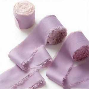 ริบบิ้นผ้าชีฟองเครปขอบรุ่ยแบบนุ่มสำหรับงานแต่งงาน สไตล์อินเทรนด์ ขายส่งจากโรงงาน - Product Image 1