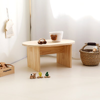 Petite table d'étude ronde et ovale pour enfants, en bois massif, pour loisirs créatifs, jouets, tapis de jeu, éducation précoce, style moderne et minimaliste