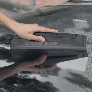 Silicone Blade One Piece Molded Car Squeegee Soft Silicone No Noise For Car Cleaning Tools - Product Image 1