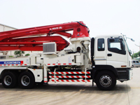 Camion pompe à béton mobile HB37A avec flèche à 5 sections