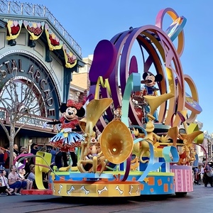 Tùy Chỉnh Sáng Tạo Phim Hoạt Hình Đồ Chơi Cơ Khí Điện Triển Lãm Tương Tác Phao Parade Sợi Thủy Tinh Nhựa Điêu Khắc Nghệ Thuật Dân Gian - Product Image 3