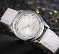 Montre-bracelet de luxe simple pour homme, analogique à quartz, cadran noir, boîtier doré, bracelet en cuir véritable