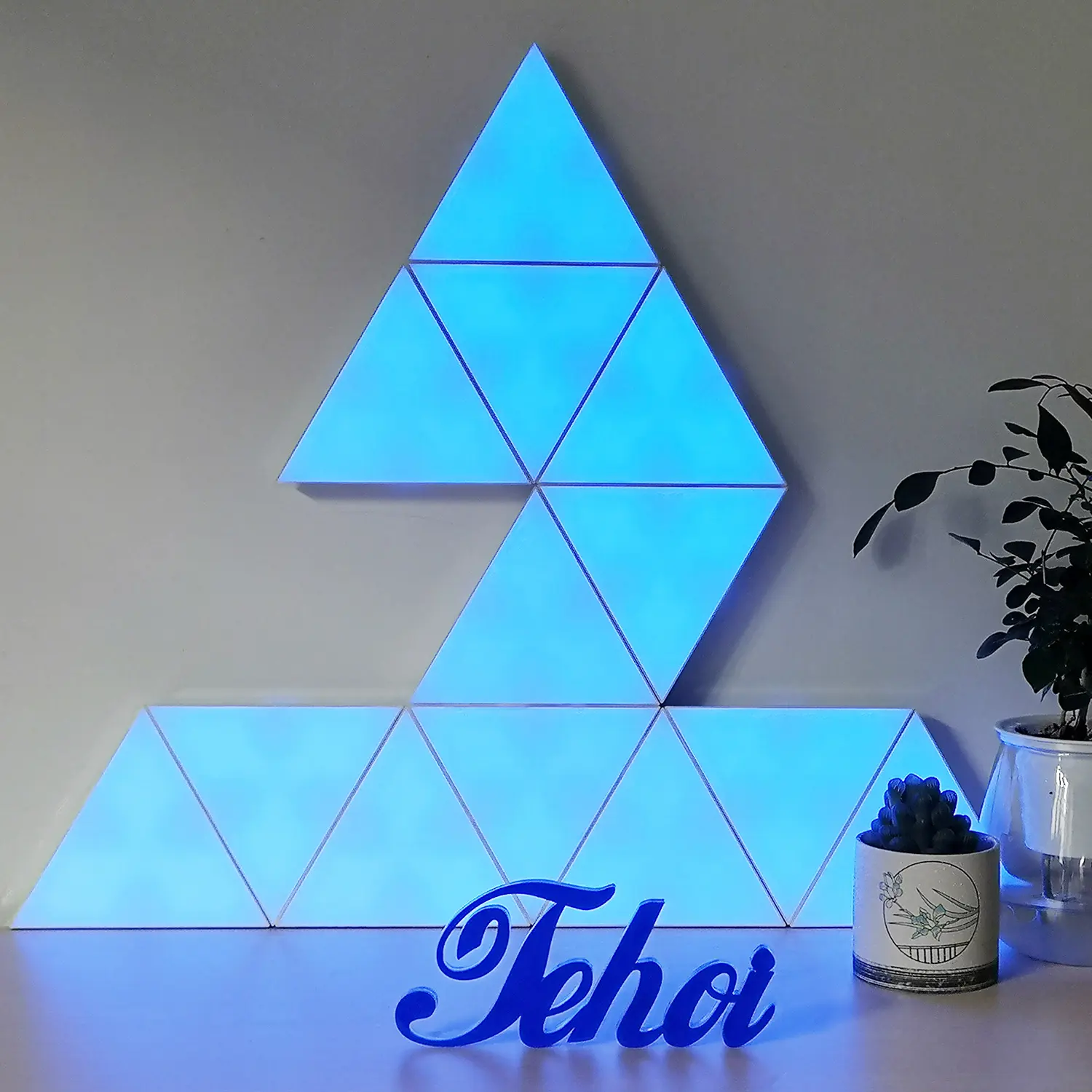 promotional & business gifts rgb color triangle lights app controlled triangle led panel wall light led 3d lamp for gaming lamp
