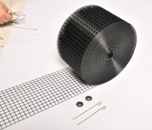 Black PVC Coated Welded Iron Wire <b>Mesh</b> Square Opening Construction Hardware Cloth for Garden Fence and Bird Protection - Product Image 1