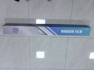 Película de Protección Solar para Ventanas de Automóviles de PET con Aislamiento Térmico Autocurable que Cambia de Color Nano Cerámica de 2 Milésimas de Pulgada con Rechazo de Rayos UV del 99% - Product Image 2