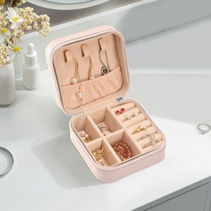 Sac de Voyage de Luxe pour Femmes, Trousse de Maquillage et de Toilette Conforme aux Règles Aéroportuaires, Vente en Gros - Product Image 5