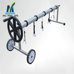 Couverture de <span class=keywords><strong>piscine</strong></span> solaire, rouleau situé en plein air - Product Image 1