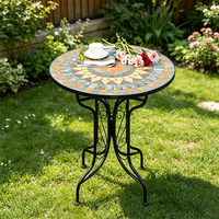 Ensemble de table et deux chaises de jardin en mosaïque pour balcon, cour ou terrasse, combinaison trois pièces en métal pour jardin sur le toit