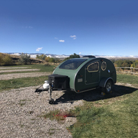 EcoCampor Remorque de camping-car teardrop tout-terrain sur mesure, cadre en aluminium avec mini fibre de verre extensible pour le camping et les voyages