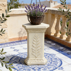 Colonne hexagonale en résine résistante aux intempéries - Socle polyvalent pour jardinières d'extérieur et décoration d'entrée intérieure - Product Image 4