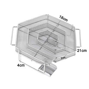 Accessoires <span class=keywords><strong>de</strong></span> barbecue en acier inoxydable 304 <span class=keywords><strong>générateur</strong></span> <span class=keywords><strong>de</strong></span> <span class=keywords><strong>fumée</strong></span> résistant à la chaleur et à la rouille pour le nettoyage facile <span class=keywords><strong>de</strong></span> la poussière <span class=keywords><strong>de</strong></span> bois avec brosse - Product Image 1